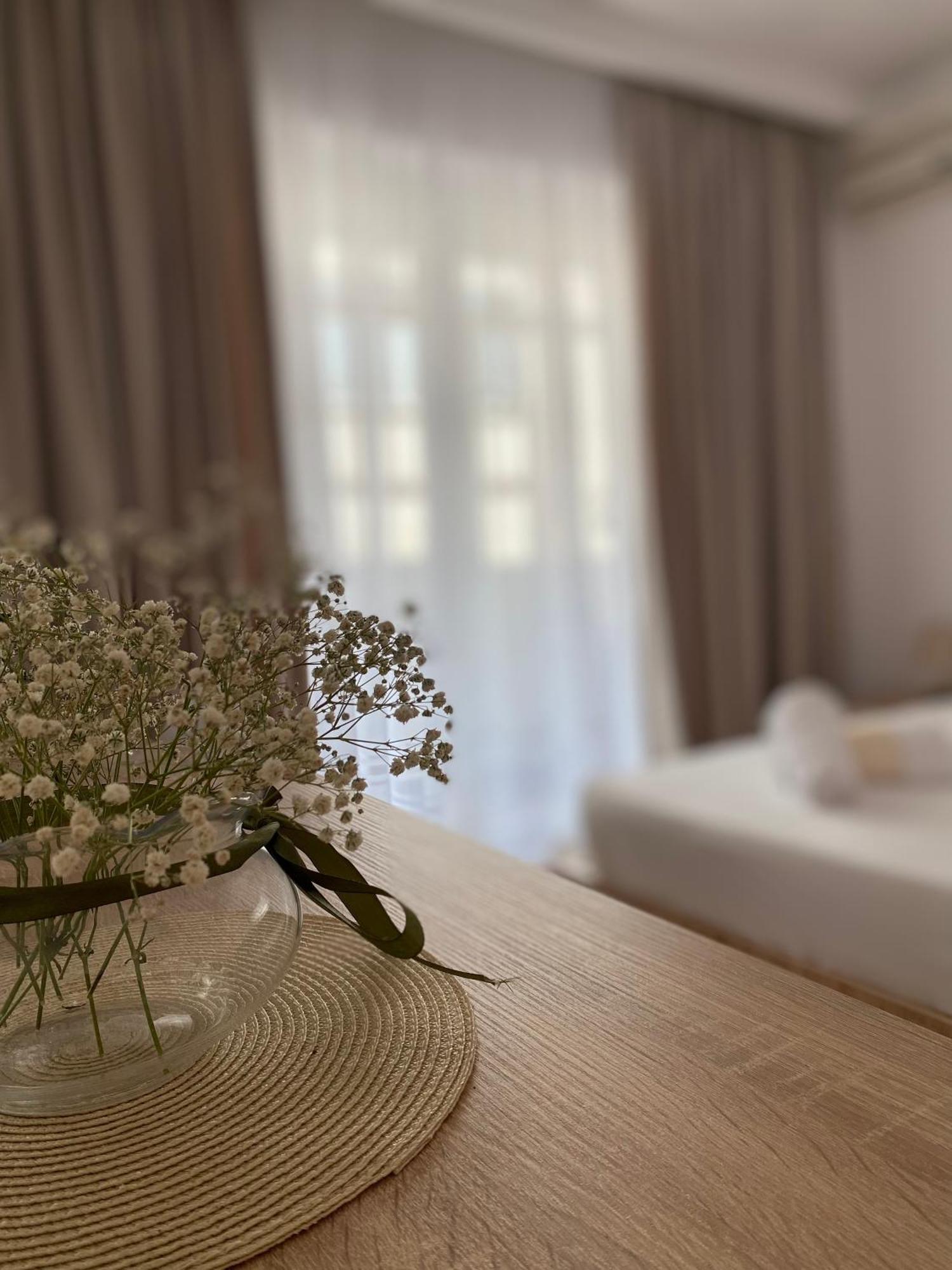 Central Welcoming Apartment In Tirana Zewnętrze zdjęcie